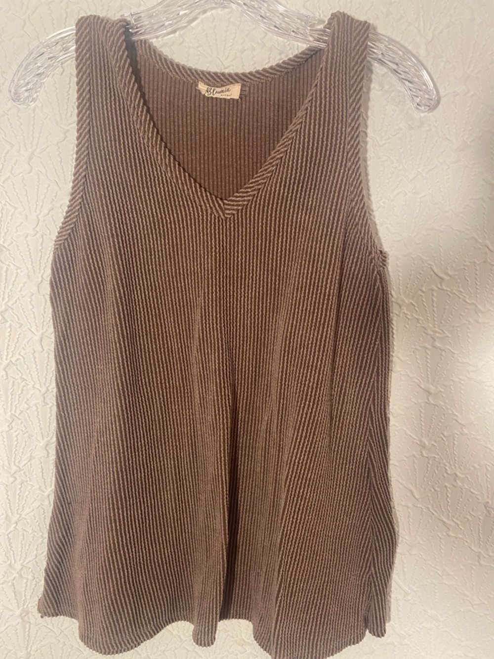 Chico's Blumin Brown Ribbed V-Neck Tank Apparel Size S Rugged Relayed Layering